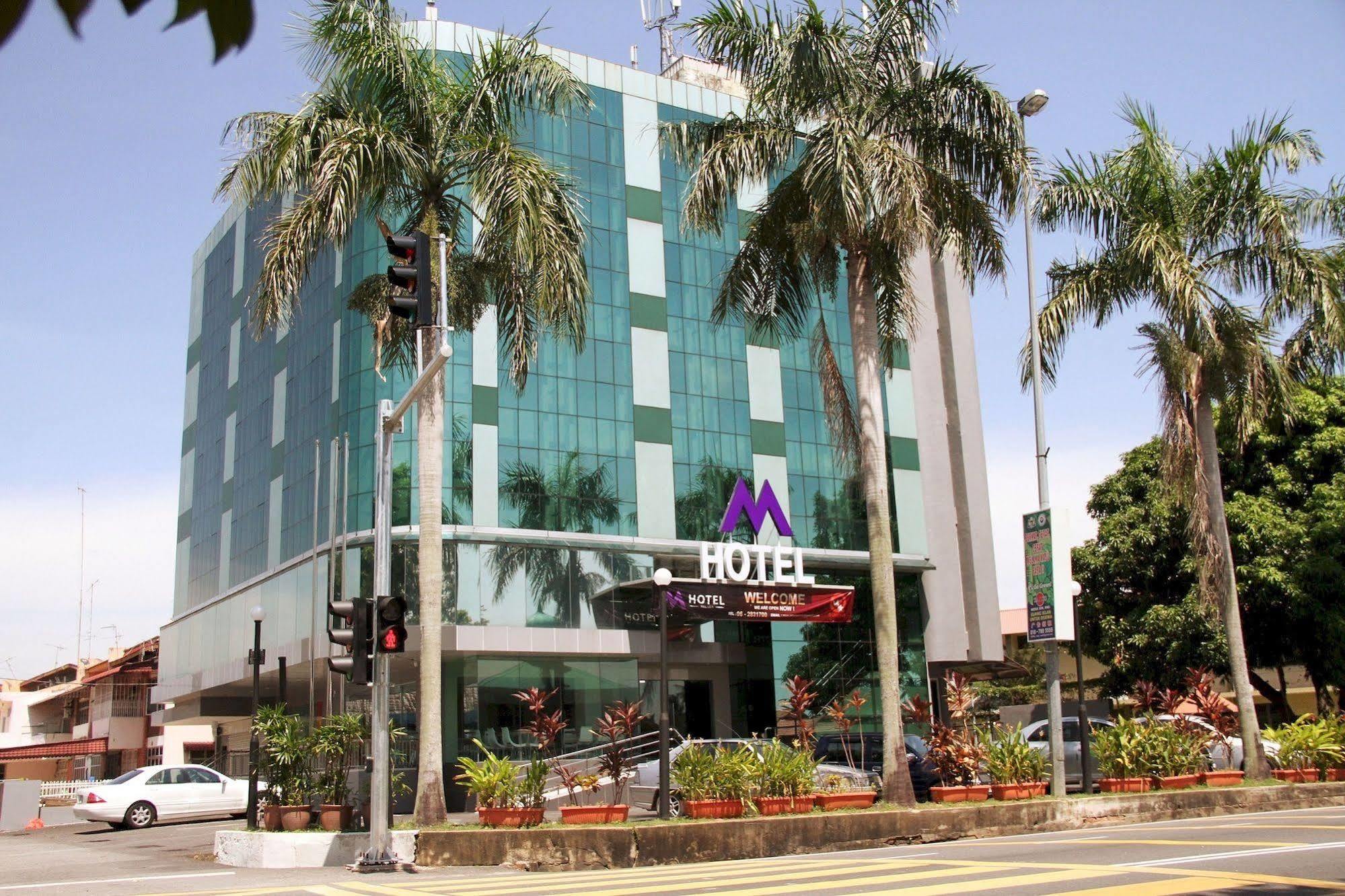 M2 Hotel Melaka Exterior photo